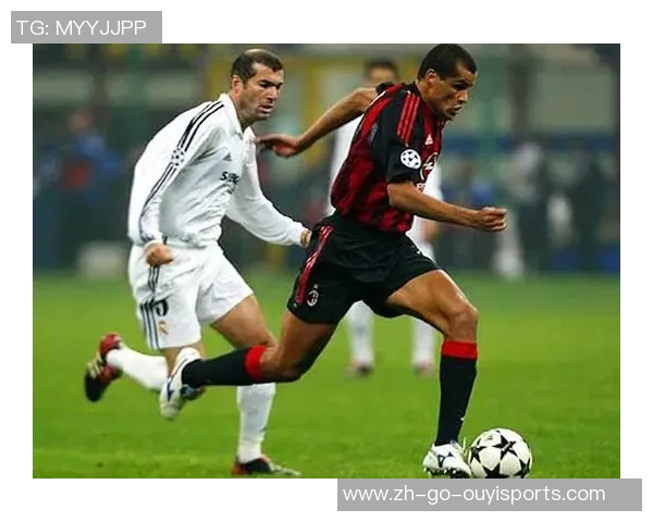 2025年最新足球界前十球星排名揭晓 谁是当今足坛最强人物